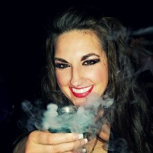 Meet your Posher, Mindi